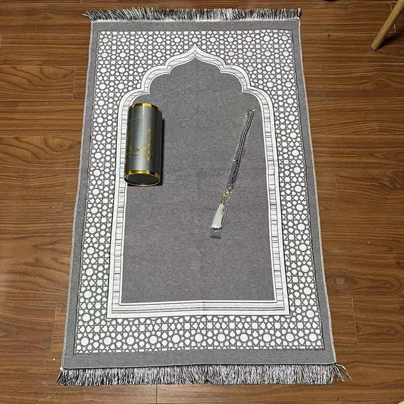 3-Piece Muslim Prayer Mat Set – Prayer Rug, Carry Bag & Tasbih Beads | Ramadan & Hajj Gift