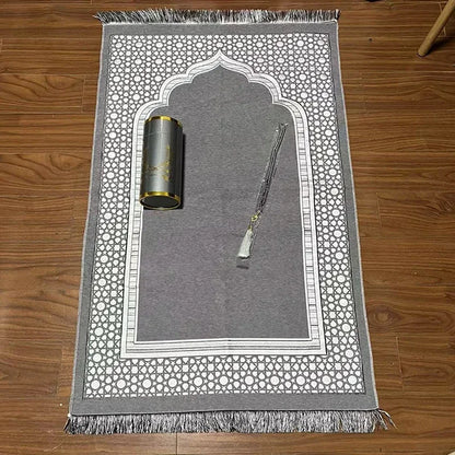3-Piece Muslim Prayer Mat Set – Prayer Rug, Carry Bag & Tasbih Beads | Ramadan & Hajj Gift