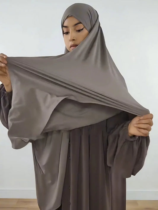 Large Square Hijab Scarf – 145 × 145 cm