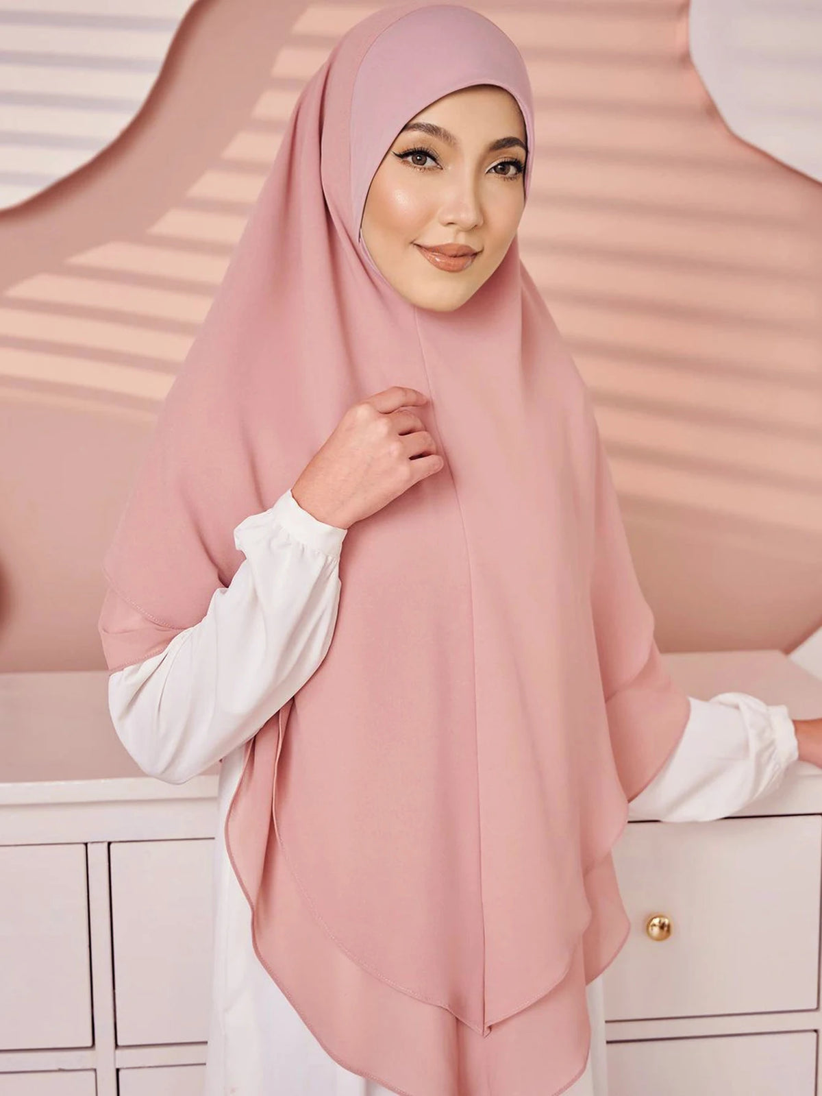 Double-Layer Instant Hijab – Solid-Color Headscarf