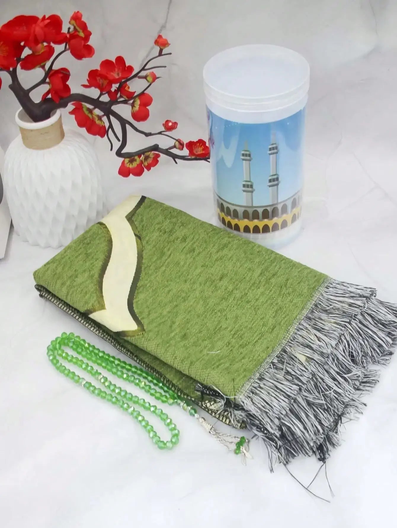 Islamic Prayer Mat & Prayer Beads Gift Set – Cylinder Gift Box | 70×110cm | 6 Colors