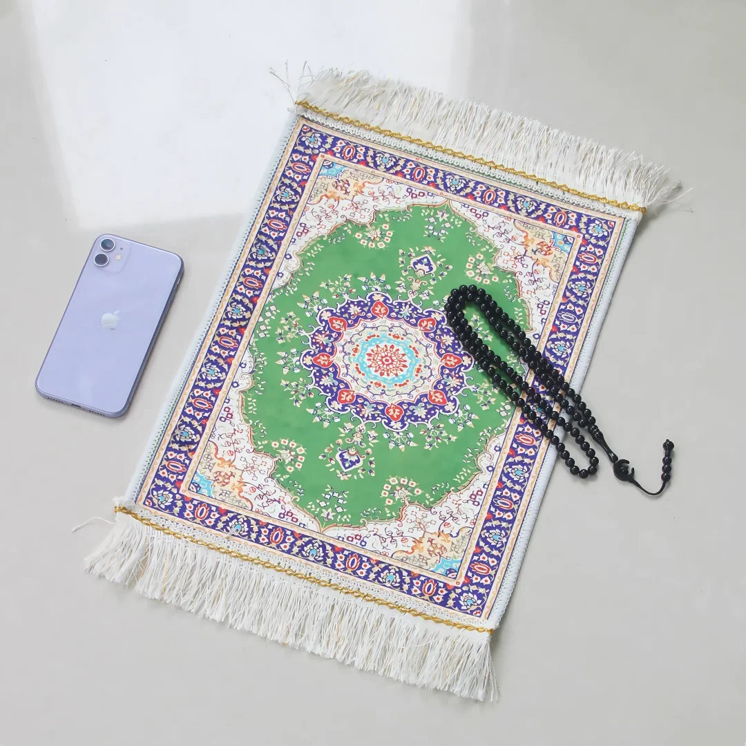 Portable Prayer Rug Set with Prayer Beads - 30x40cm