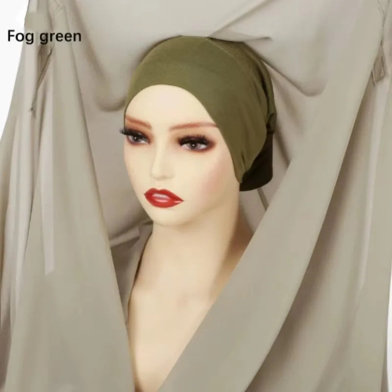 Instant Hijab with Magnetic Buckle – Solid-Color Scarf